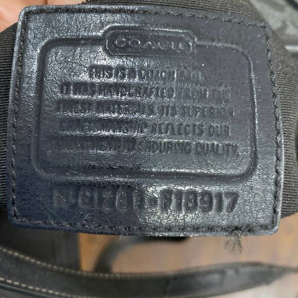 Coach Peyton Black Signature Logo Print Tote Heritage F18917 Handbag - Picture 13 of 13